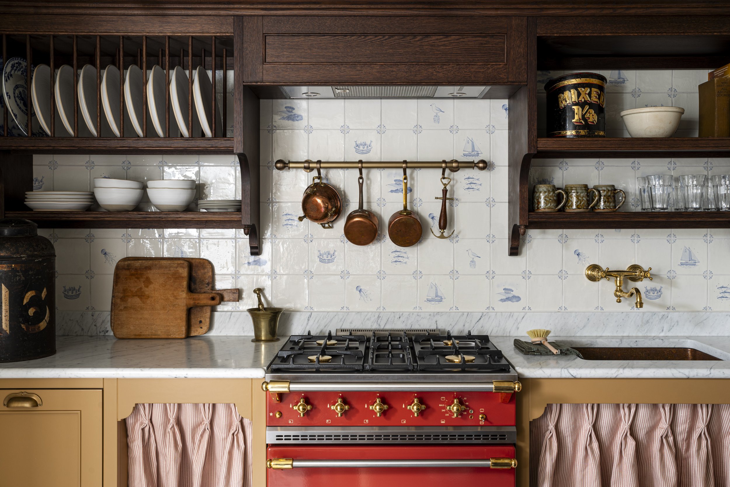 Delft tile backsplash in a historic United Kingdom kitchen - Ham Interiors