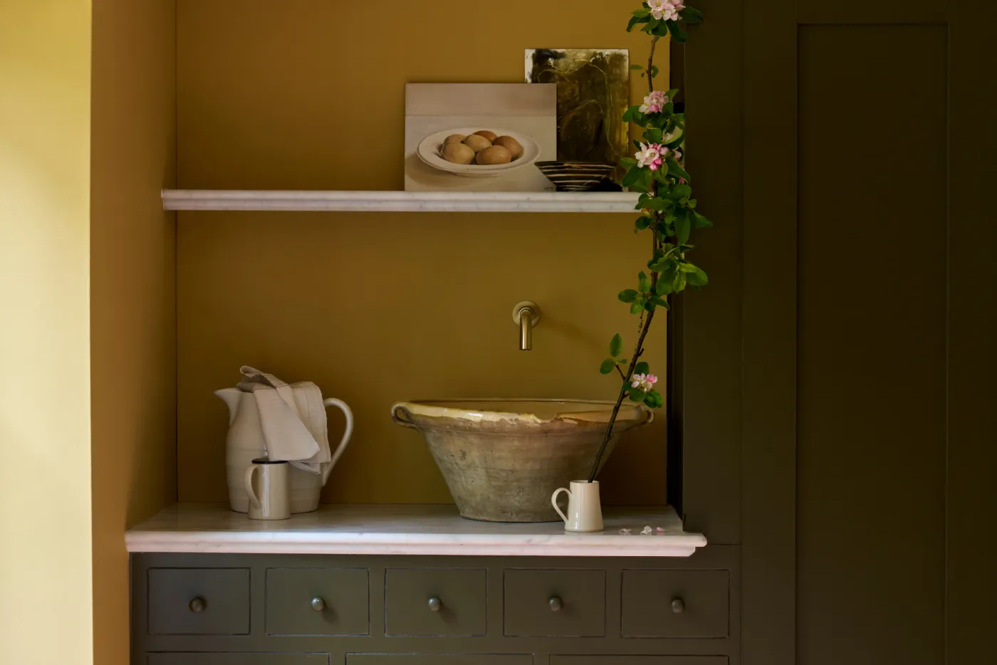 Is the Flat Eggshell finish by Farrow & Ball washable, wipeable, and durable?
